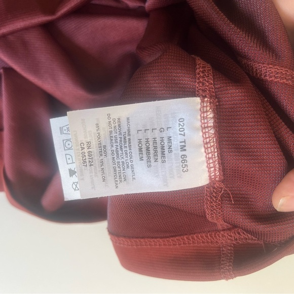 COLUMBIA Men's Rust T-Shirt - Picture 3 of 3